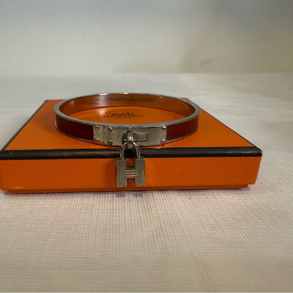 Women's Silver Hermes Bracelet